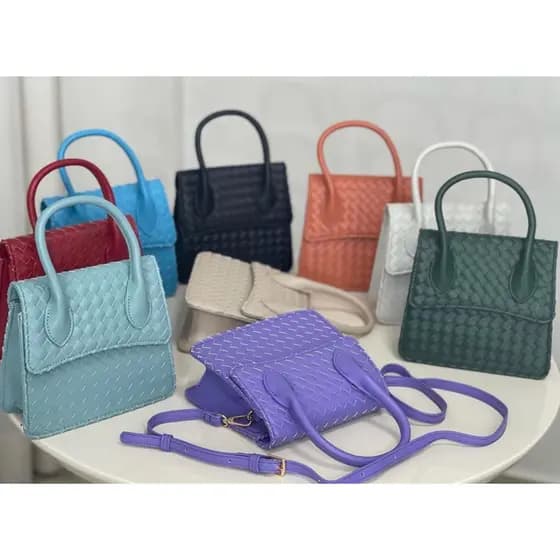 Bolsa Transversal Trançada Alça de mão e ombro