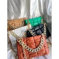 Bolsa transversal Acolchoada Alça corrente