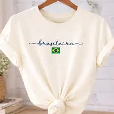 Camiseta Brasil Feminina Minimalista Bandeira Brasileira Moda Casual Confortável T-shirt Bandeira do Brasil Premium
