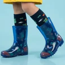 Bota Infantil Menino Cano alto Galocha Transparente + Meia Dinossauro Confortável