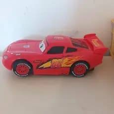 Carrinho Relâmpago Mcqueen com led e Som bate e volta