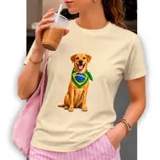 Camiseta Feminina Brasil Cachorro Caramelo Copa 2026 Blusa Feminina Casual Algodão Premium