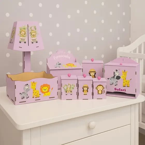 Kit Higiene Bebê Selva Safari 8 Peças Mdf Rosa Adesivado Lançamento Novo
