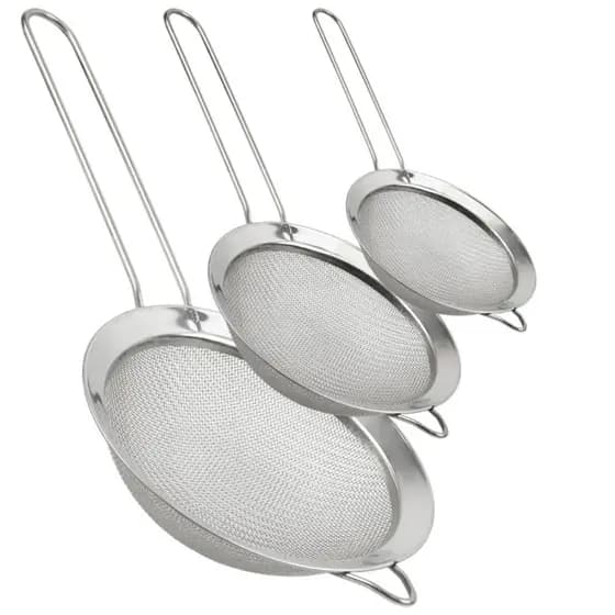 KIT Peneira Inoxidável com 3 Peças 8, 10, 12 ou 14cm - IDEAL para Escorrer Polvilhar Coar ou Filtrar