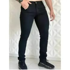 Calça preta tradicional com Lycra