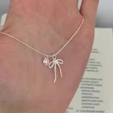 Moda Arco Coração Colar Para Mulheres Pingente Versátil Clavícula Corrente Presente Namorada