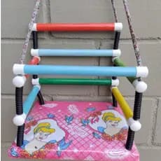 Balanço Infantil de Personagem Madeira