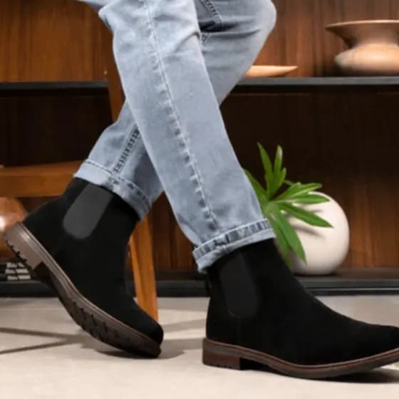 Bota Botina Masculina Cano Médio para Trabalhar Roça Passeio sem Cadarço com Elástico