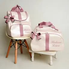 Kit Off Bolsa Maternidade Personalizado e Bordado 2 Peças l Mala e Mochila l luxo com Laço