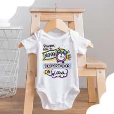 Body Bebê com Frase: Prazer Sou O Novo Despertador Da Casa