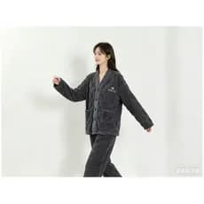 Pijama Feminino Soft Peluciado Com Botões Inverno Conjunto Perfeito Para Noites De Sono
