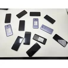 Samsung J6 Dual Chip 2/32gb Com detalhes estéticos e sem carregador