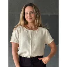 Blusa Feminina Decote Redondo Básica Lisa Estilo Office Manga Curta Sem Transparência Viscose