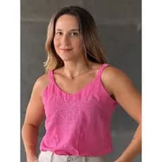 Blusa Feminina Estilo Regata Viscolinho com Detalhes Bordados Diversas Cores Tendência Verão
