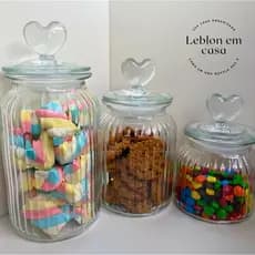 Pote de Vidro Hermético com Tampa de Coração – Organize e decore com Amor e Estilo!