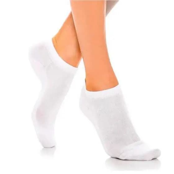 kit com 3 pares de meias soquete e cano longo