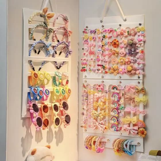 Organizador de Laços e Acessórios de Cabelo de Parede - Suporte para Presilhas, Tic Tac e Tiaras em Feltro meninas