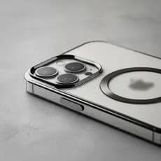 Capinha iPhone 11 Transparente Magnética Compatível MagSafe Carregamento Sem Fio Anti Impacto TPU Borda Preta Premium