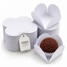Kit Forminhas Para Doces 4 Pétalas Brigadeiro Casamento Branco