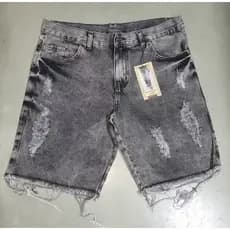 Bermuda Jeans Masculina Com Rasgos Detonada Estilo Blogueiro