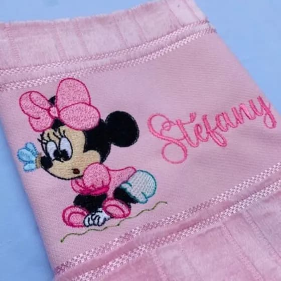 Toalha Bordada Personalizada Disney Minnie Baby com Nome