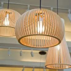 Pendente de Teto Lustre Grande de Sala em Madeira Mdf Decoração