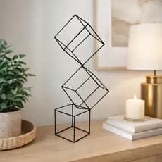 Escultura Decorativa  com 3 Cubos em Metal Preto ou Dourado para Sala, Escritório e Home Decor