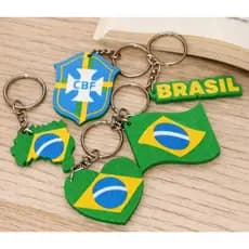 Kit Chaveiro Brasil 🇧🇷 Bandeira Oficial – Ideal para Mochila, Chaves e Presente 5 MODELOS DIFERENTES