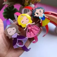 tiara PRINCESA alta qualidade de acrílico acessórios infantis de cabelo branca de neve/bela/Rapunzel