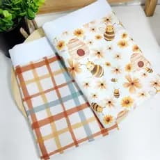 Kit com 2 Panos de Prato Abelhinhas Minimalistas