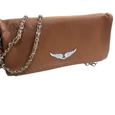 Bolsa Clutch Zadi Feminina Duas Alças Transversal Transpassada Rock Chic com Asas prateadas