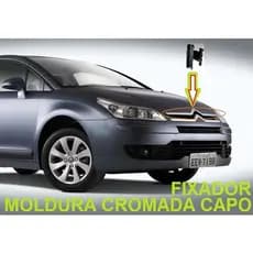 Presilha Friso Logo Cromado Frente Capo C4 C5 C6 Palla Vtr