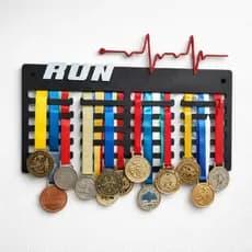 Expositor 50 Medalhas 24 Ganchos Decorativo Parede Corrida
