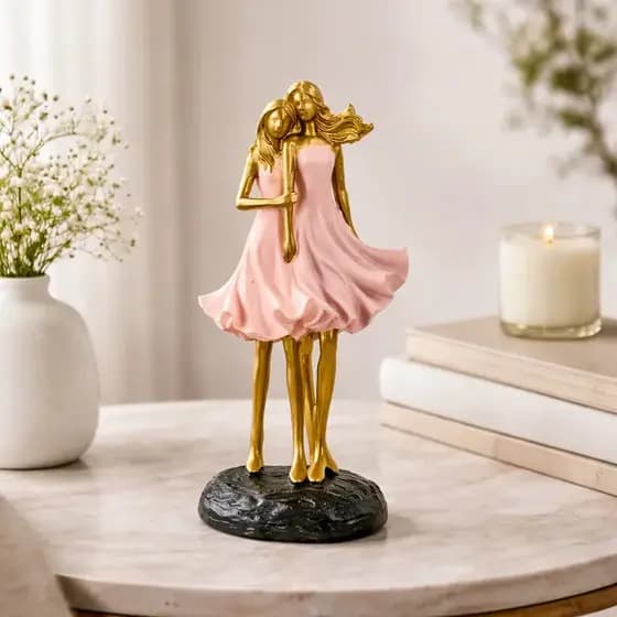 Estatueta Decorativa de Irmãs em Gesso