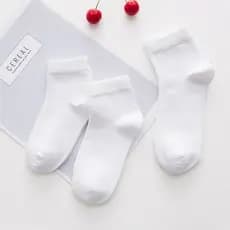 Kit 3 Pares Meia Infantil Branca E Preta Escolar Menino ou Menina Cano Longo Algodão