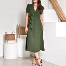 Vestido Mídi manga curta com faixa para amarrar com botões funcionais Moda Evangélica Modesta