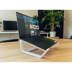 Suporte Elevado para Notebook Ergonomia e Organização para sua Mesa