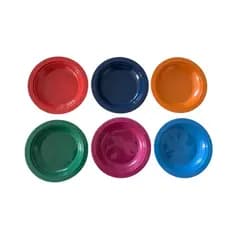 Kit 30 Pratos Plástico Varias Cores  Para Refeições, Churrascos, Festas e Aniversários.