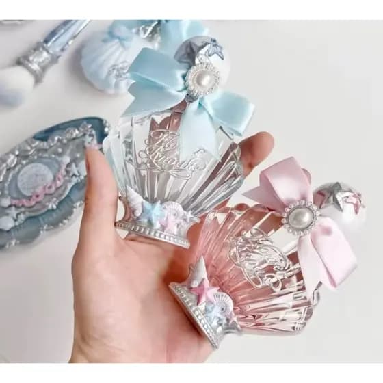 Shell’s Jewel Perfume Flower Knows