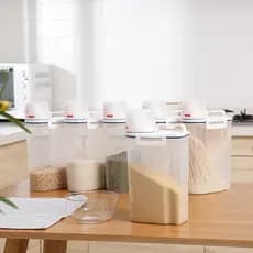 Pote Hermético 2.5L Com Copo Medidor Bico Dosador Armazenamento Multiuso Para Cozinha E Lavanderia