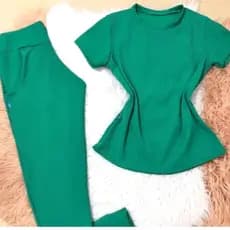Conjunto Feminino Canelado Moda Blogueira Conjunto Calça e Blusa Basica Malha Canelada Casual Tendência 2026 M,G,GG E G1