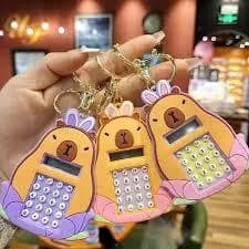 Chaveiro Capivara com Mini Calculadora + Jogo Labirinto Divertido 3 em 1 Brinquedo