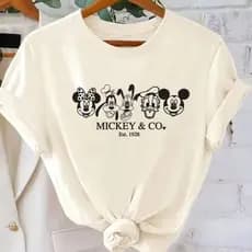 Camiseta Feminina Estampa Minnie e Sua Turma - Blusinha de Malha 100% Algodão - Envio Imediato - NB the Shirt