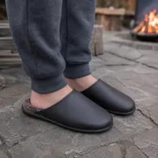 Chinelo pantufa de pelo campeiro corolan lã couro quentinho inverno antiderrapante forrada frio feminina masculino