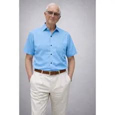 Camisa Social Com Bolso Para Idoso Modelagem Tradicional e Elegante Com Gola Firme e Tecido Leve