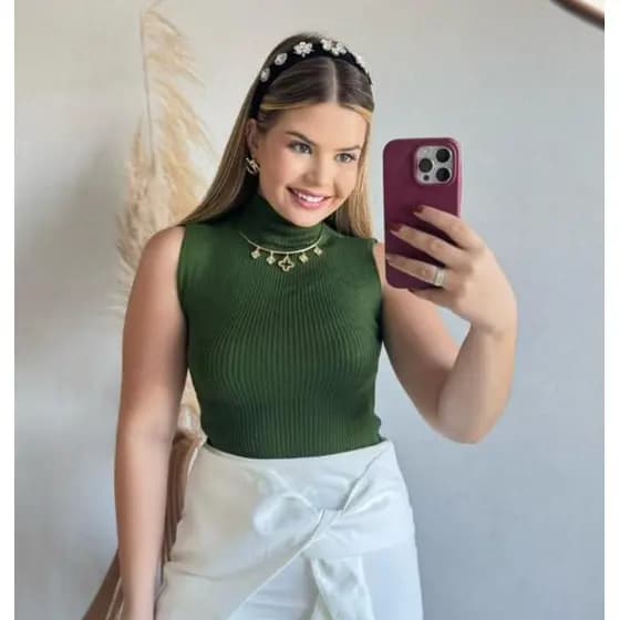 Blusa Garrafinha Tricot Gola alta Feminina Moda Regata Canelada Confortável Básica Sem Manga