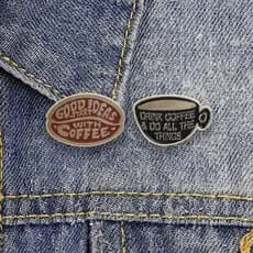 Beber Café E Faça As Coisas Homem De Trabalho Amante De Broche Esmaltado Moda Acessórios De Roupas Mochila Crachá Jóias