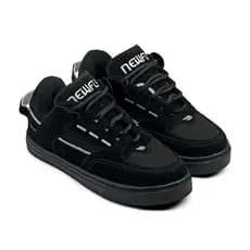 Tênis Masculino e Feminino Acolchoado Estiloso Lançamento Sneaker Leve Macio Forrado Skatista