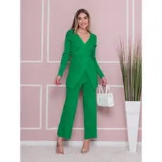 CONJUNTO DE BLUSA E CALÇA DE TRICOT DE MODAL