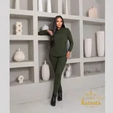 Conjunto Feminino TÊNDENCIA em LÃZINHA com Capuz